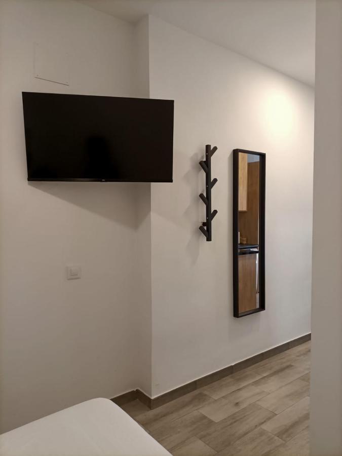 Apartamentos Jap Villaamil Madrid Exterior photo